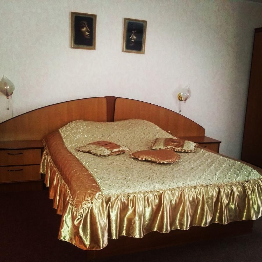 Hotel Druzhba Oleksandriia Bagian luar foto