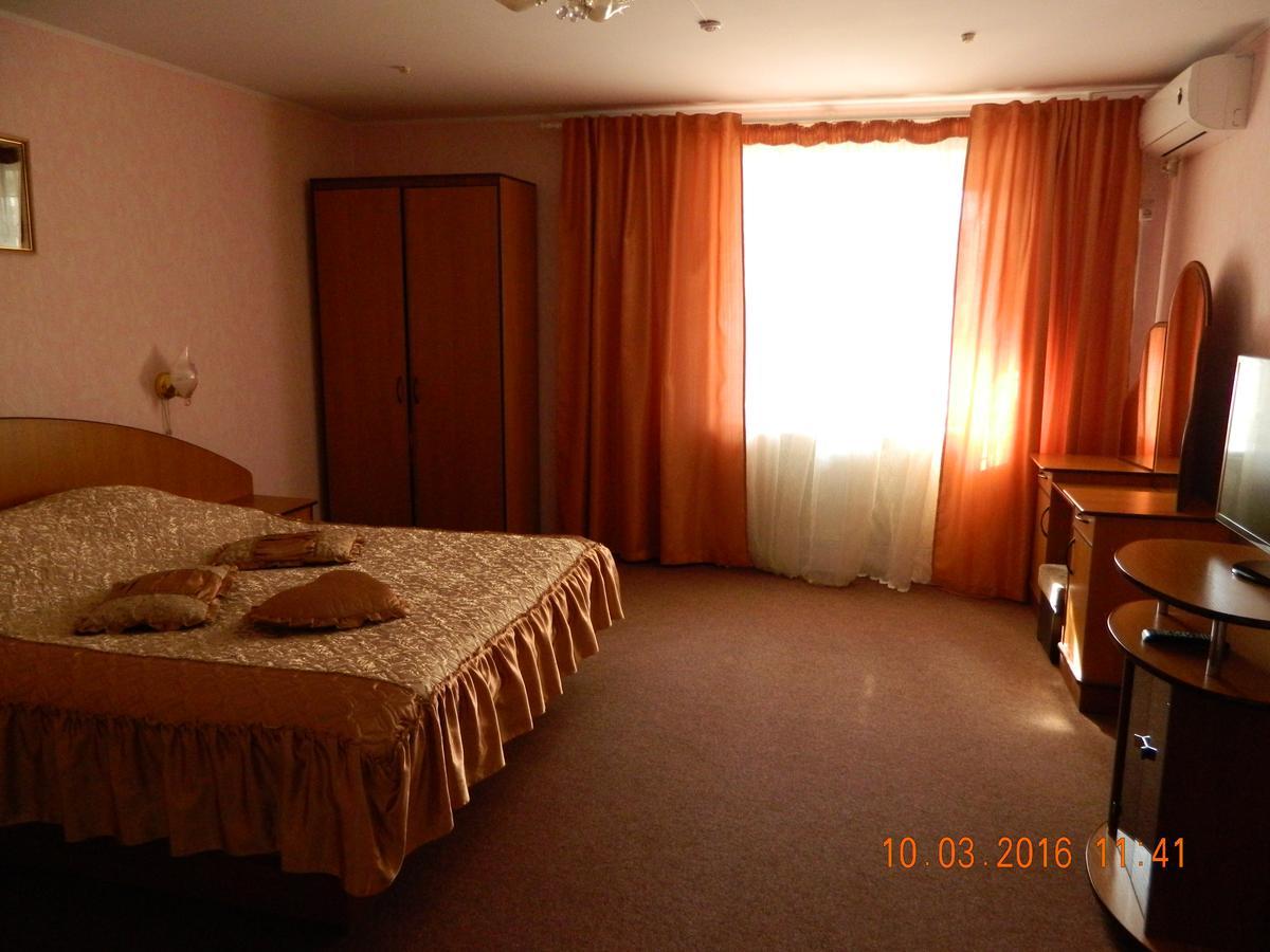 Hotel Druzhba Oleksandriia Bagian luar foto